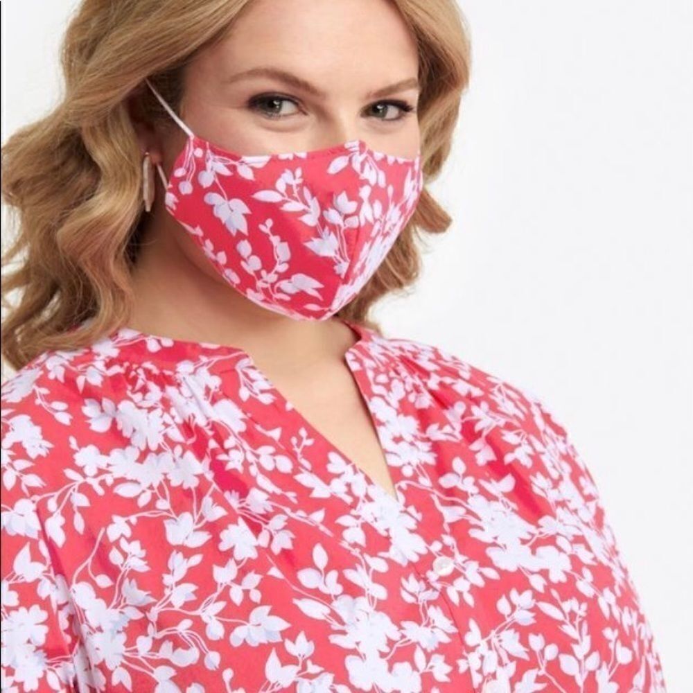 Bundle Face Mask in Raspberry Shadow Floral Ipsy - Picture 2 of 10